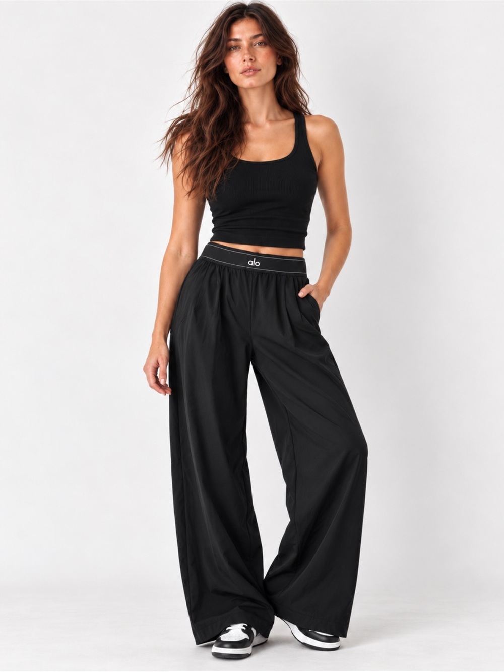 ALO Yoga Suit Up Trouser Short Black Wide Leg Pants Size Medium